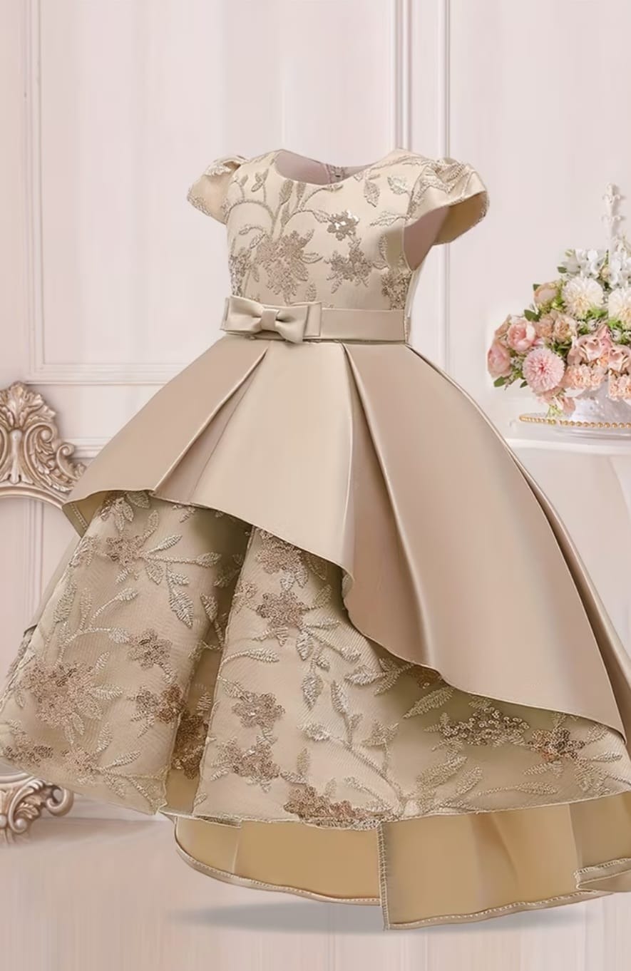 Brown Flower Girl